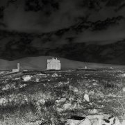 Depuis 1995, Le Ministère de la Culture turc entreprend des travaux de restauration du site d'Ani sur les quelques édifices restant de l'ancienne capitale du Royaume d'Arménie. Ces rénovations très controversées, réalisées au mépris des règles archéologiques et de l'histoire du site, ont néanmoins permis de sauver des édifices sur le point de s'effondrer. Aujourd'hui, un tableau historique accueille les visiteurs à l'entrée du site, résumant l'histoire d'Ani, mais le mot Arménie en est totalement absent. 